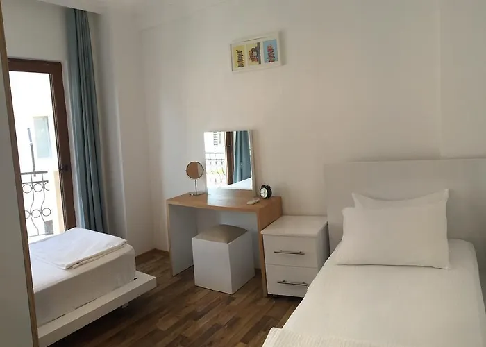 The Townhouse كاس